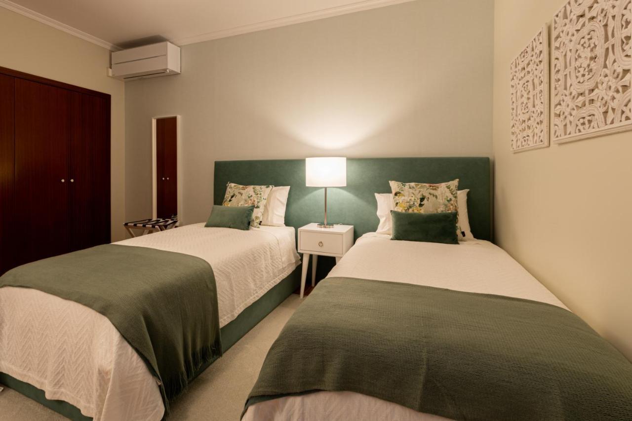 Terrace Apartment ปอนตาเดลกาดา ภายนอก รูปภาพ